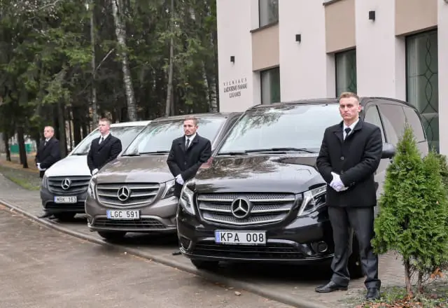 Mirusiojo pargabenimas iš užsienio